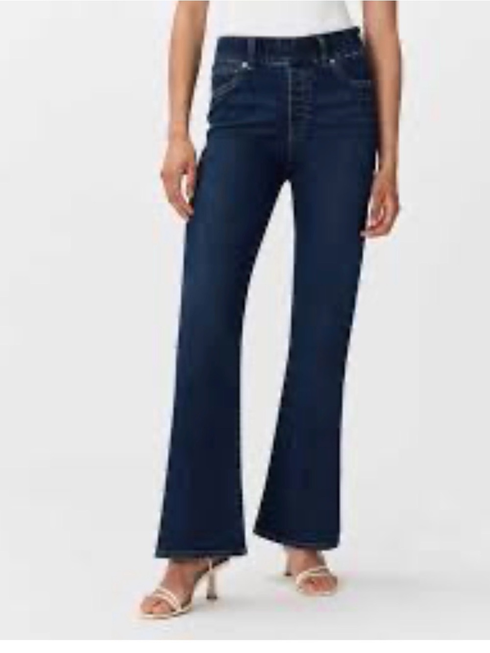 Quince Nina Pull on Women's Dark Blue Flared Jeans